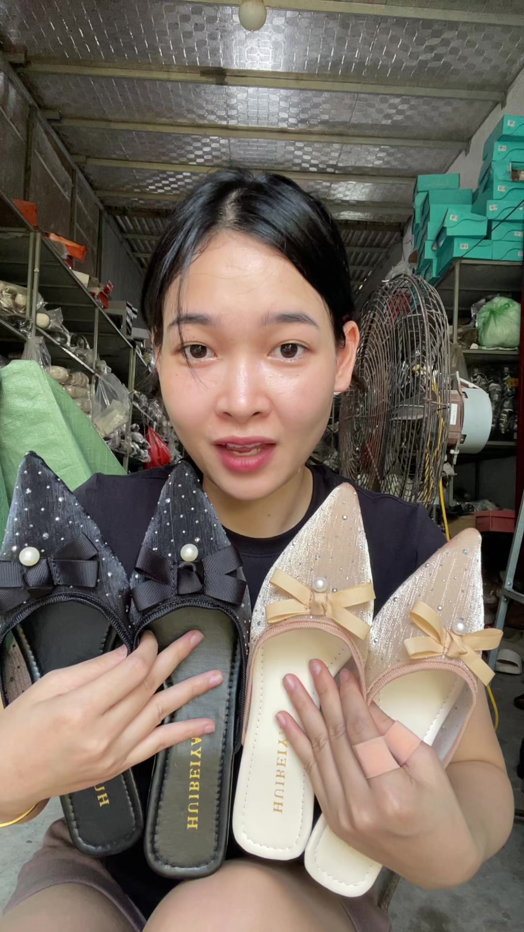 @HỒNG XI&Ecirc;M