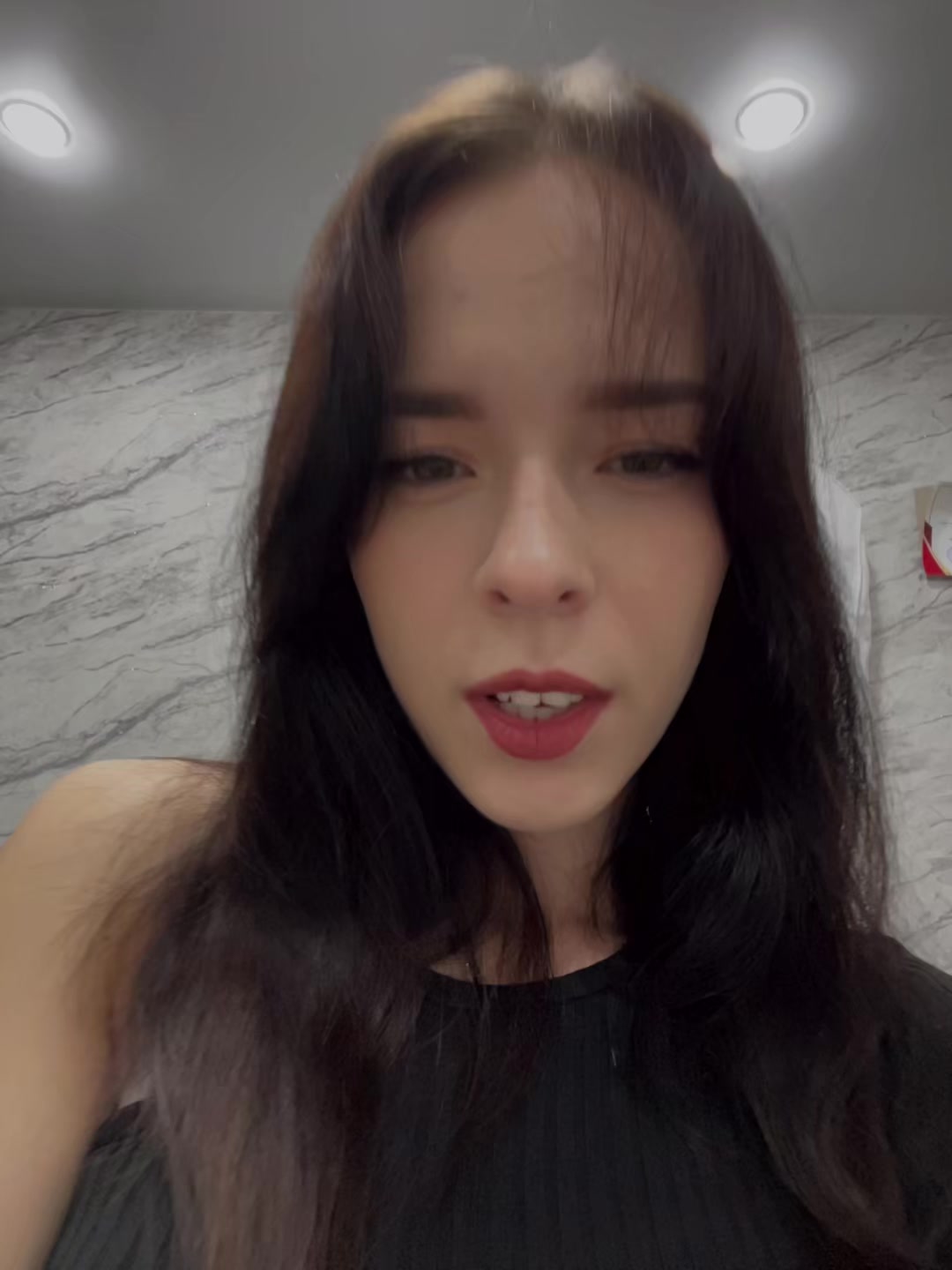 @_s_a_s_h_u_l_y_a_17