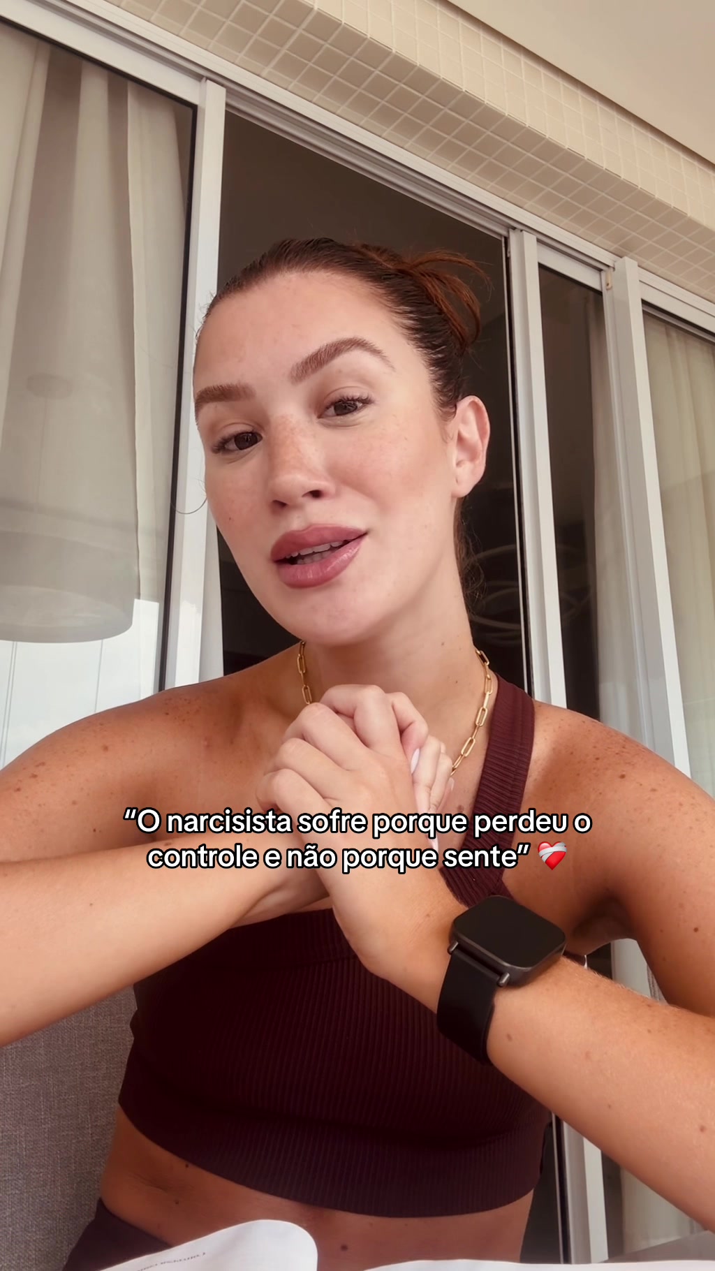 @Tha&iacute;sa Carvalho
