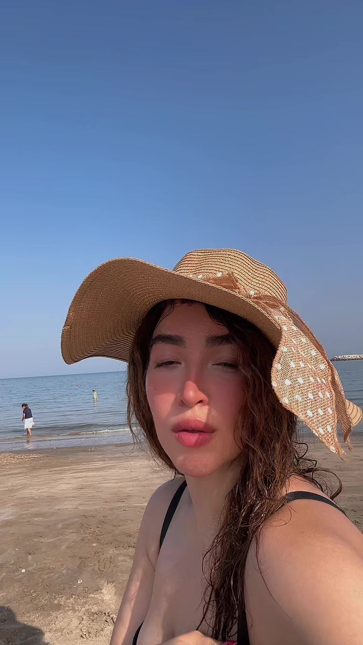 @Mahsahmdiii