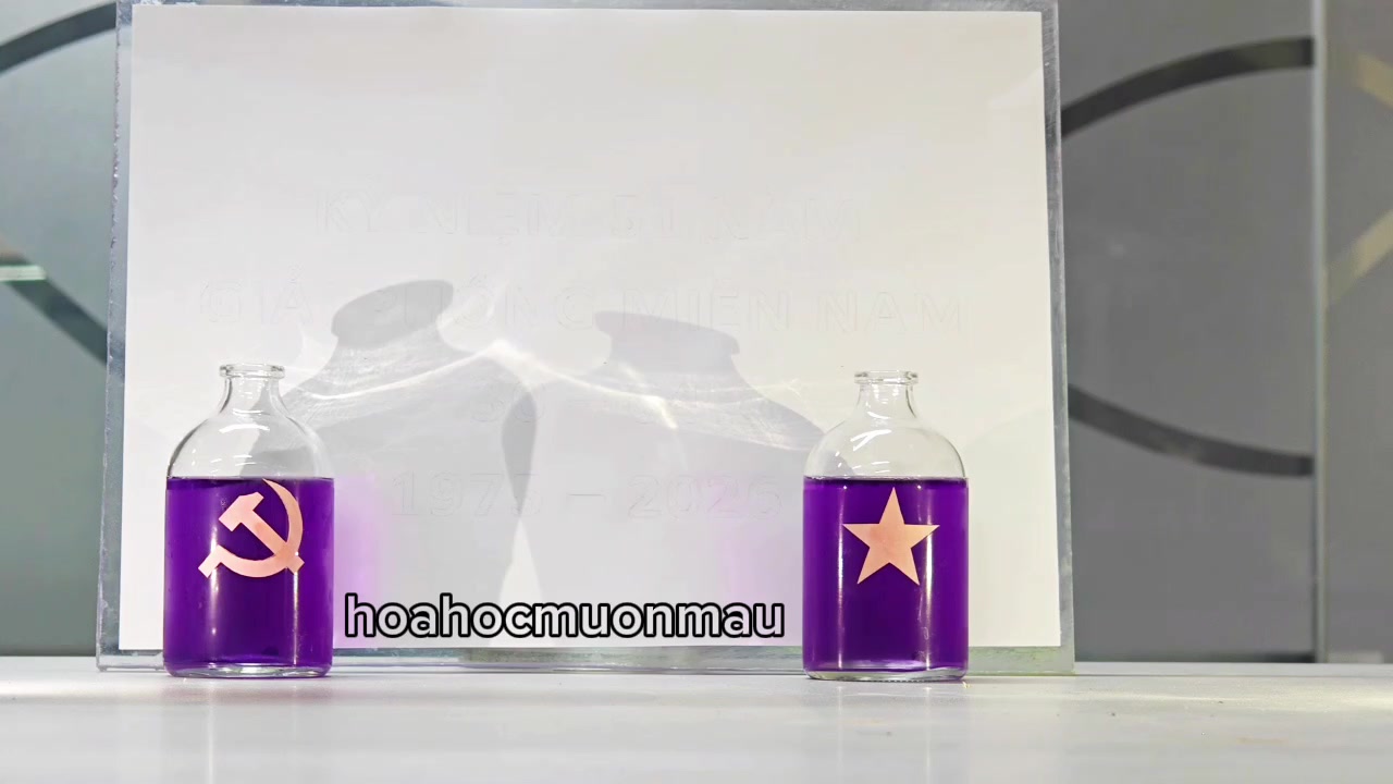 @hoahocmuonmau