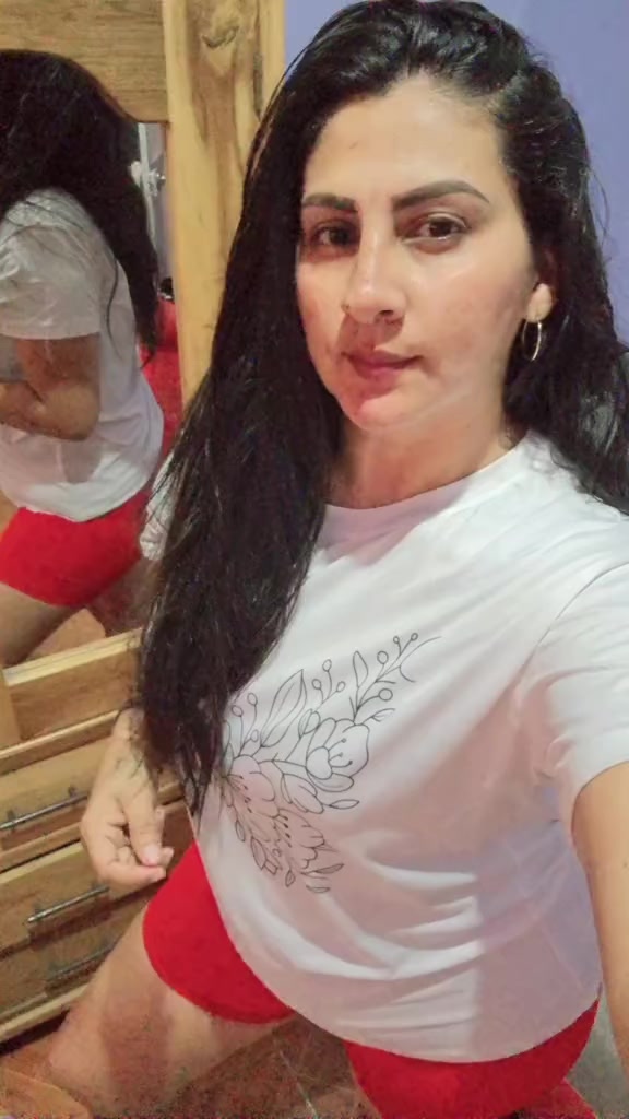 @jessicazambrano