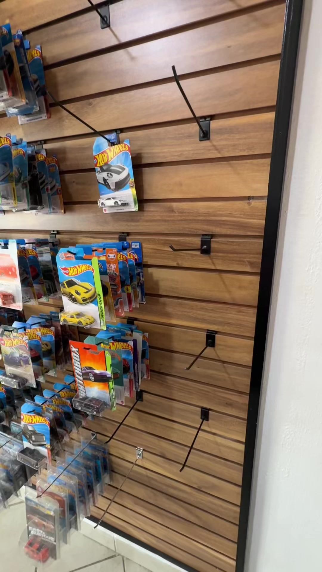 @Mitzitoys