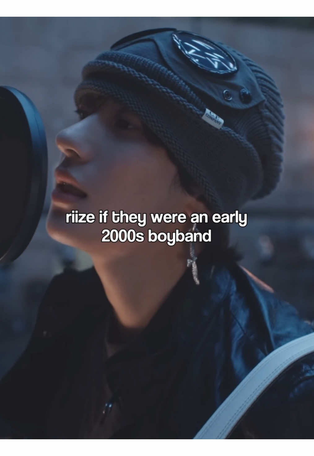 @flvvrs