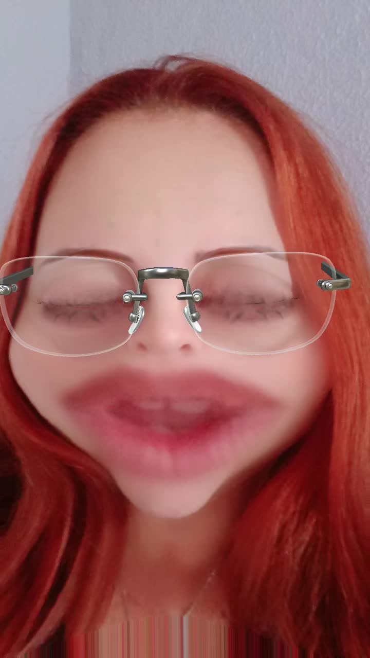@Simone Helena