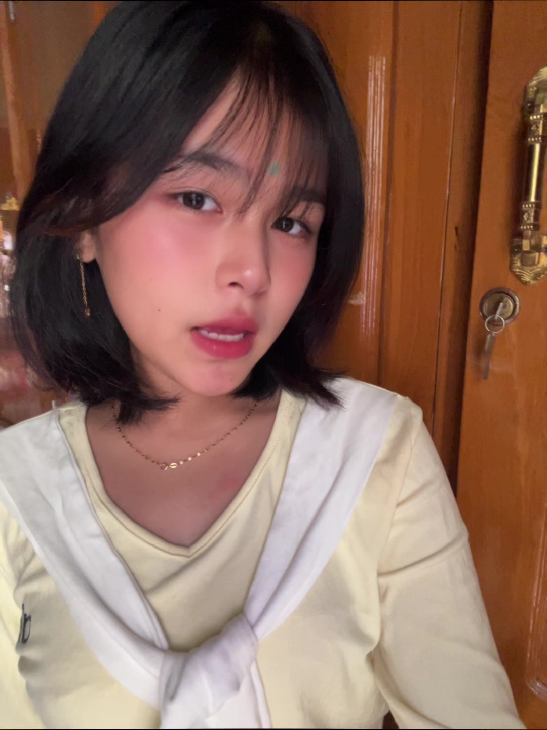 @KHIN