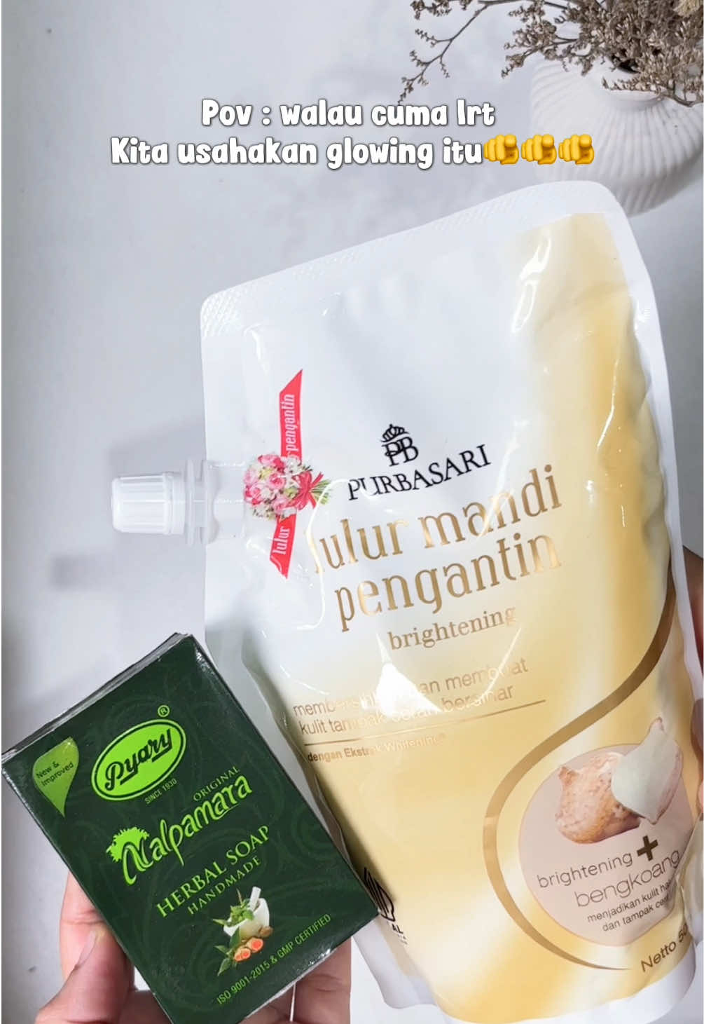 @momodesi