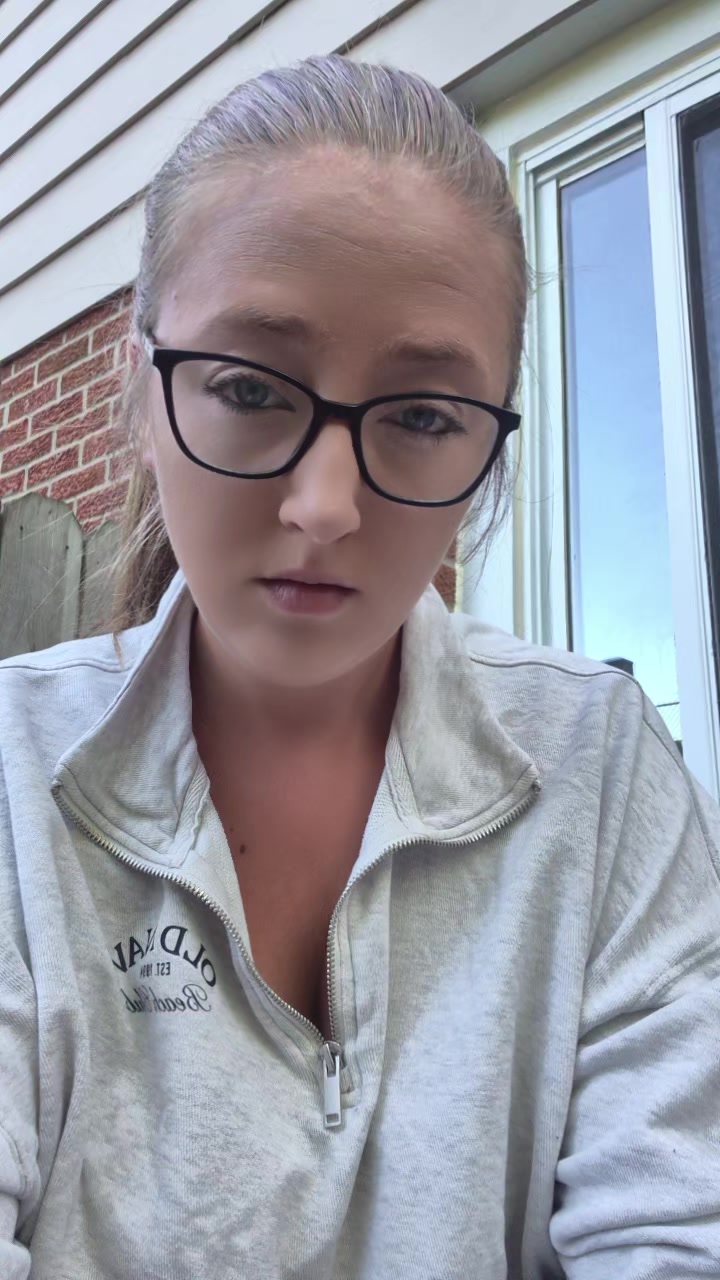 @Christina🇨🇦