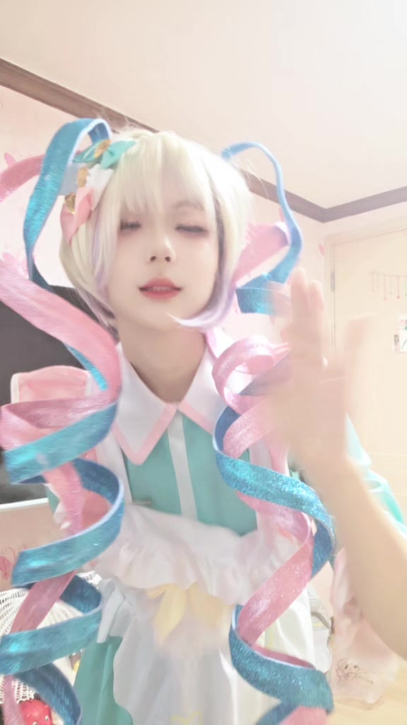 @퐁퐁 ♠︎ cos