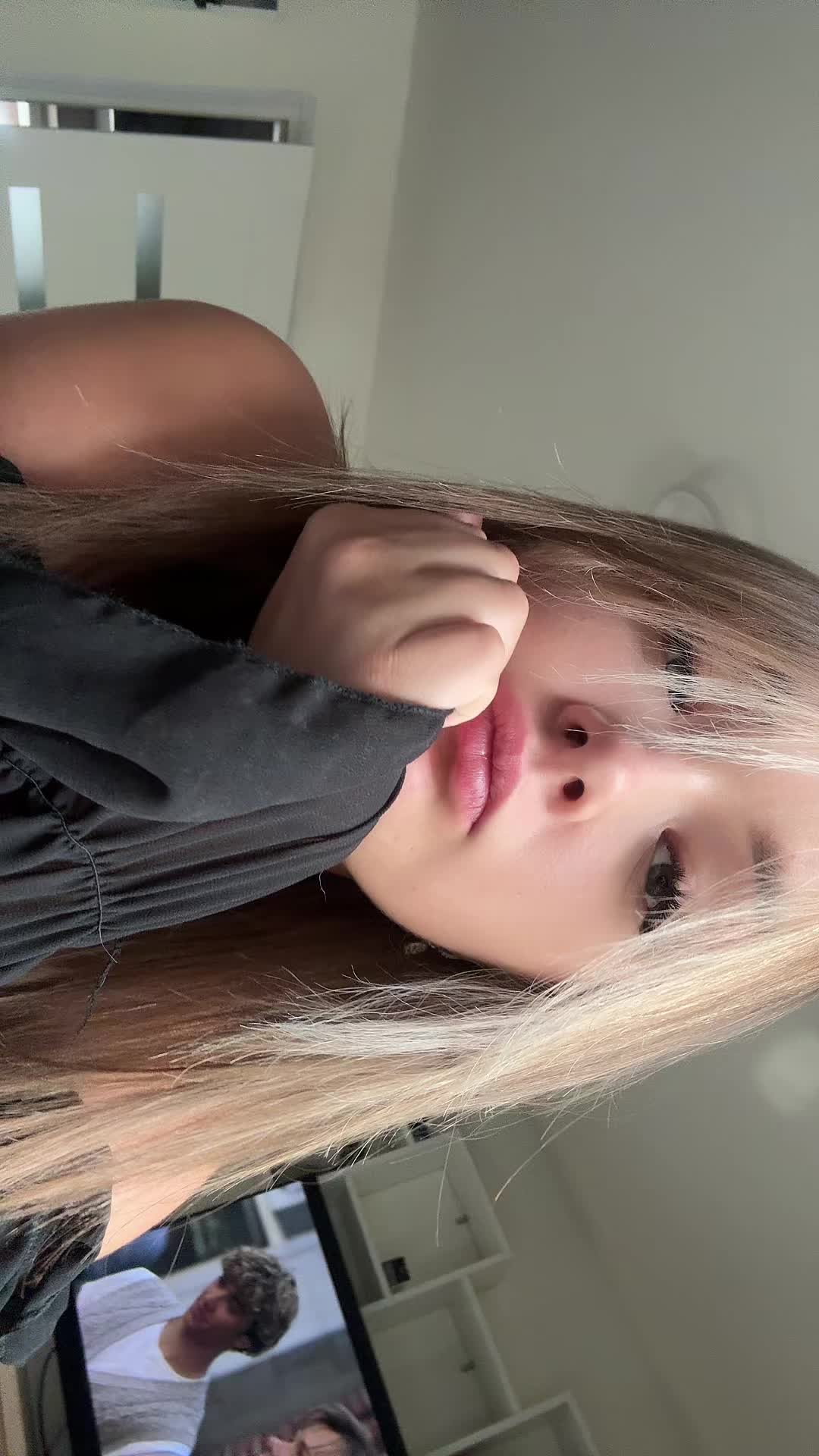 @Zuza