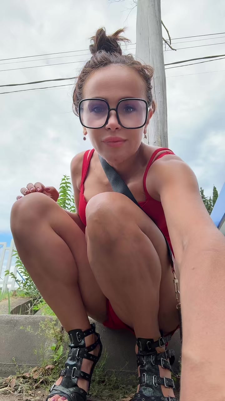 @Иса