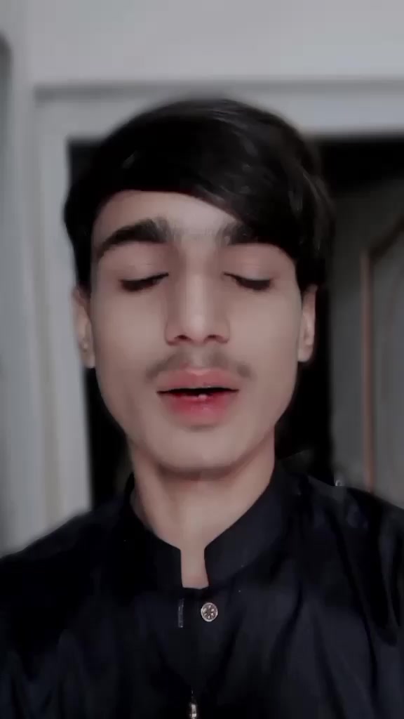 @SyEd AwAiS sHaH 🥂