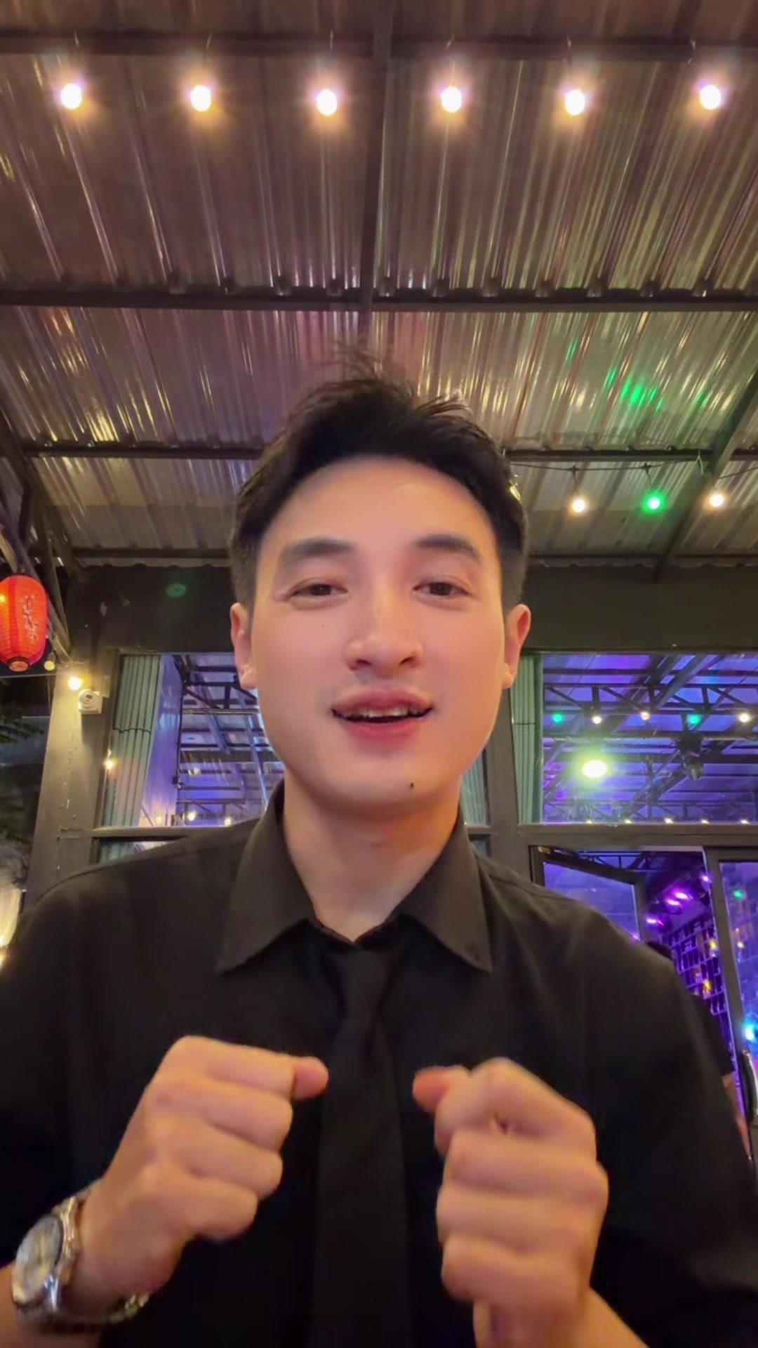 @ປໍ ຮ້ານKMຕົ້ນເຜິ້ງ🇱🇦