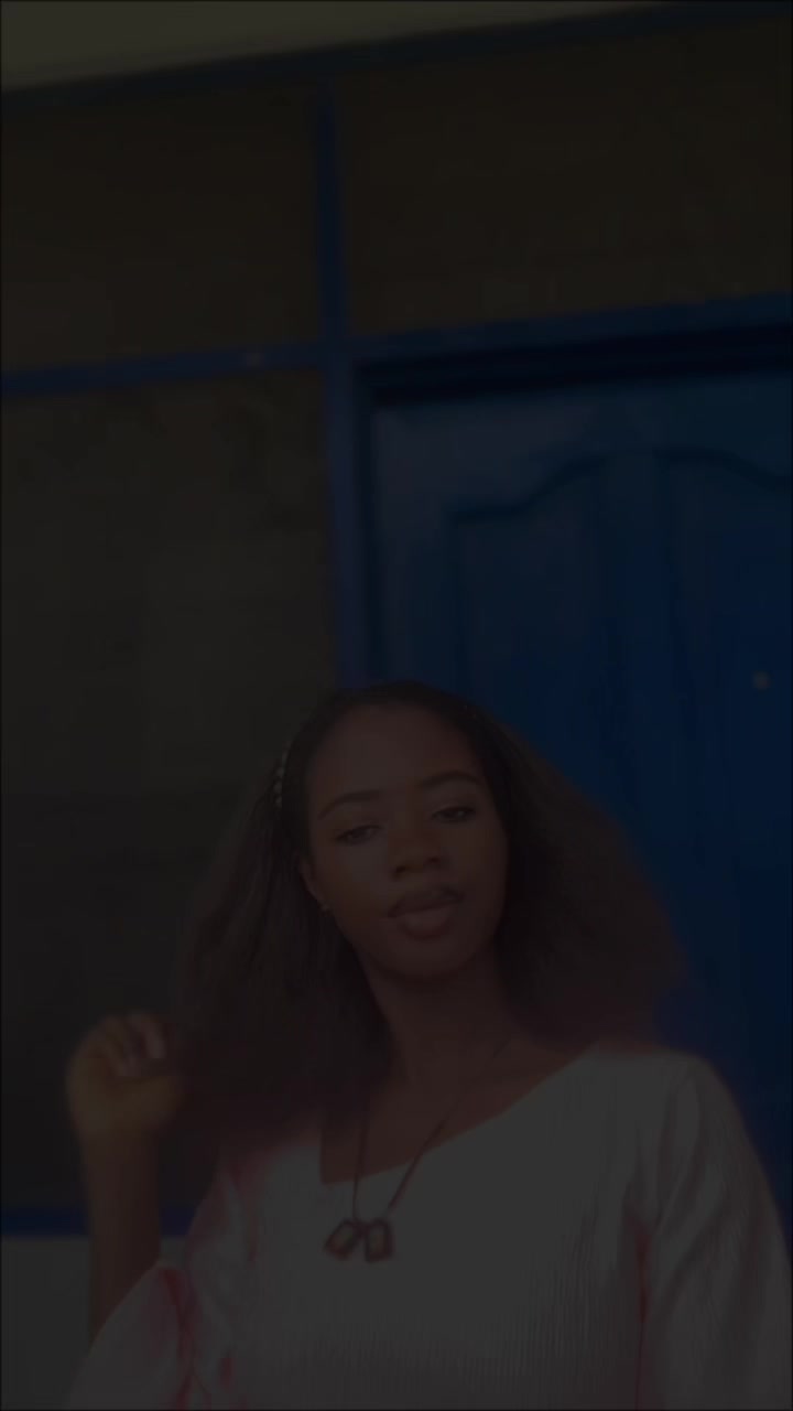 @adwoabae15