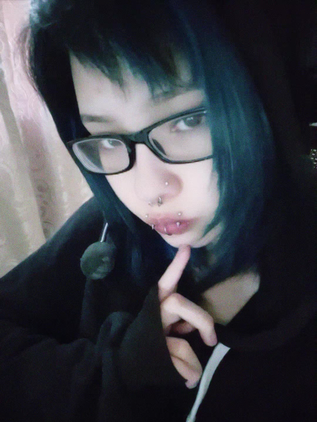 @๐ค๐ช๐ข๐ฉ๐ณ๐ฆ๐ฐ๐ ๐ข๐ฏ๐๐ค