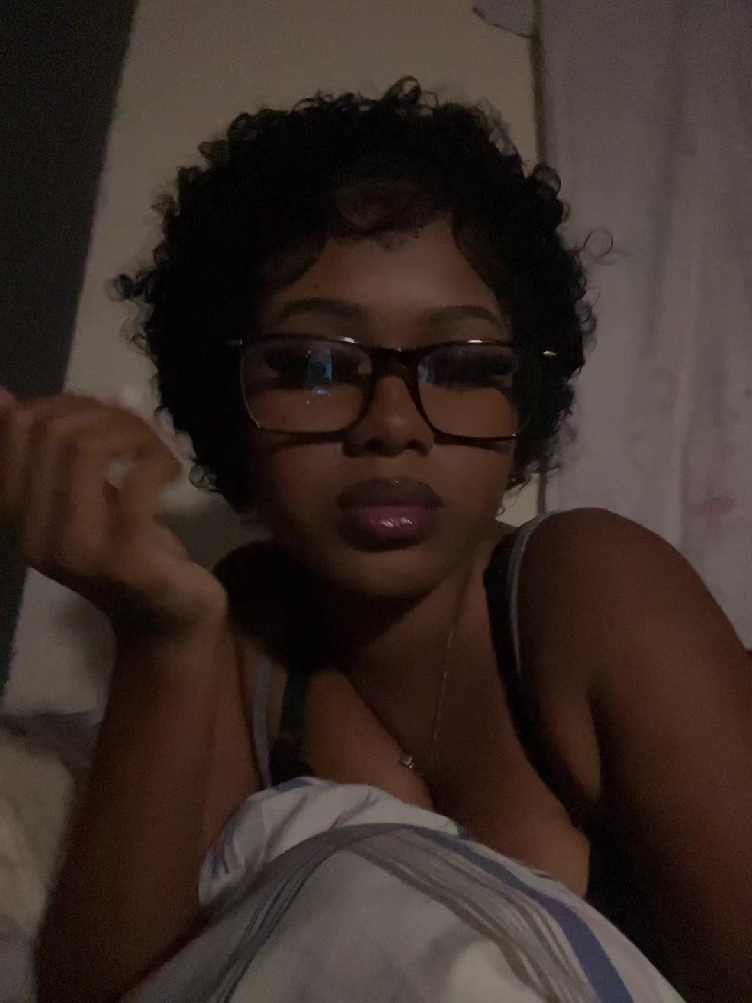 @lu