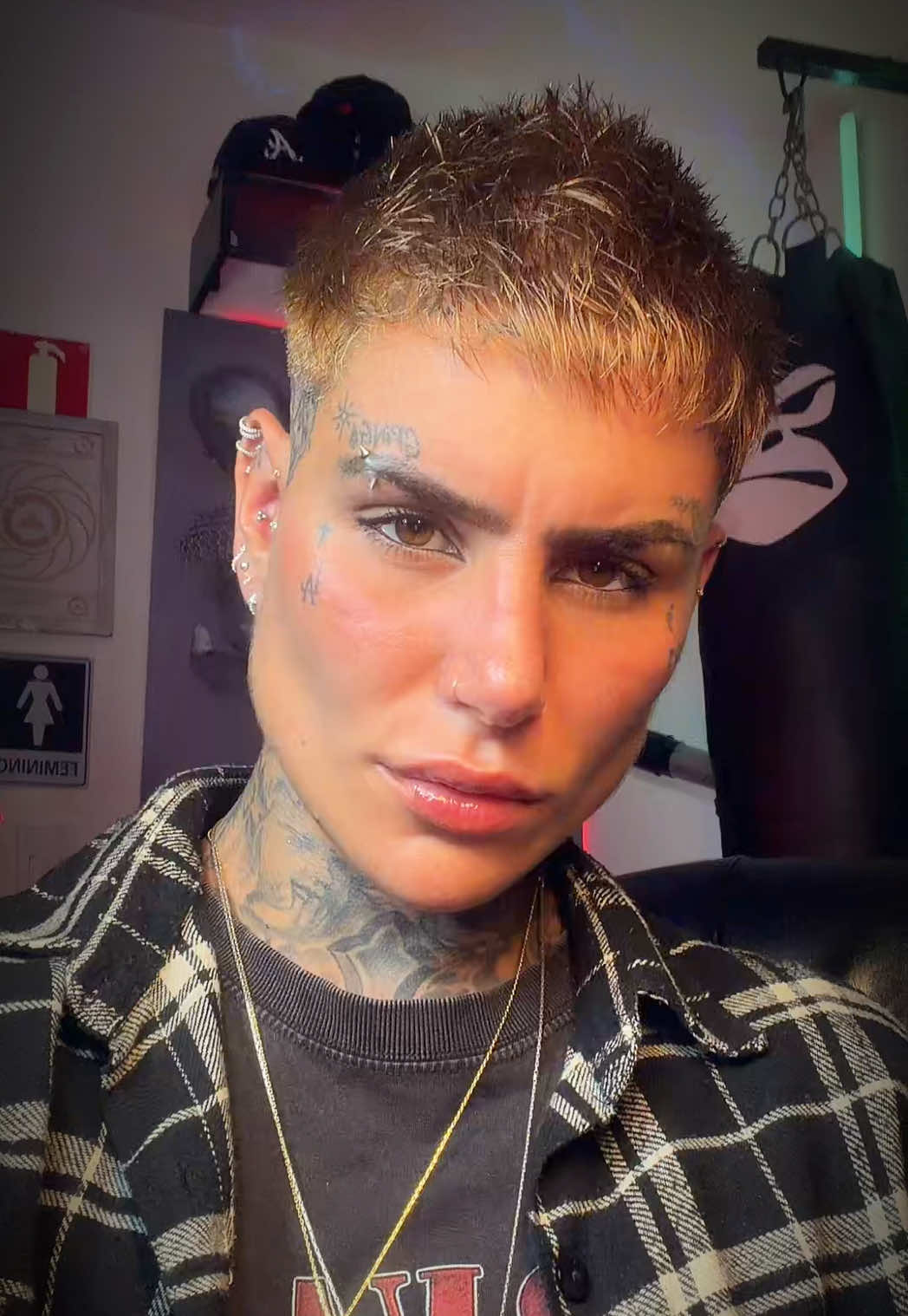 @🔥🗽Ł.&Delta; ǤŘƗŇǤ&Delta;🗽🔥