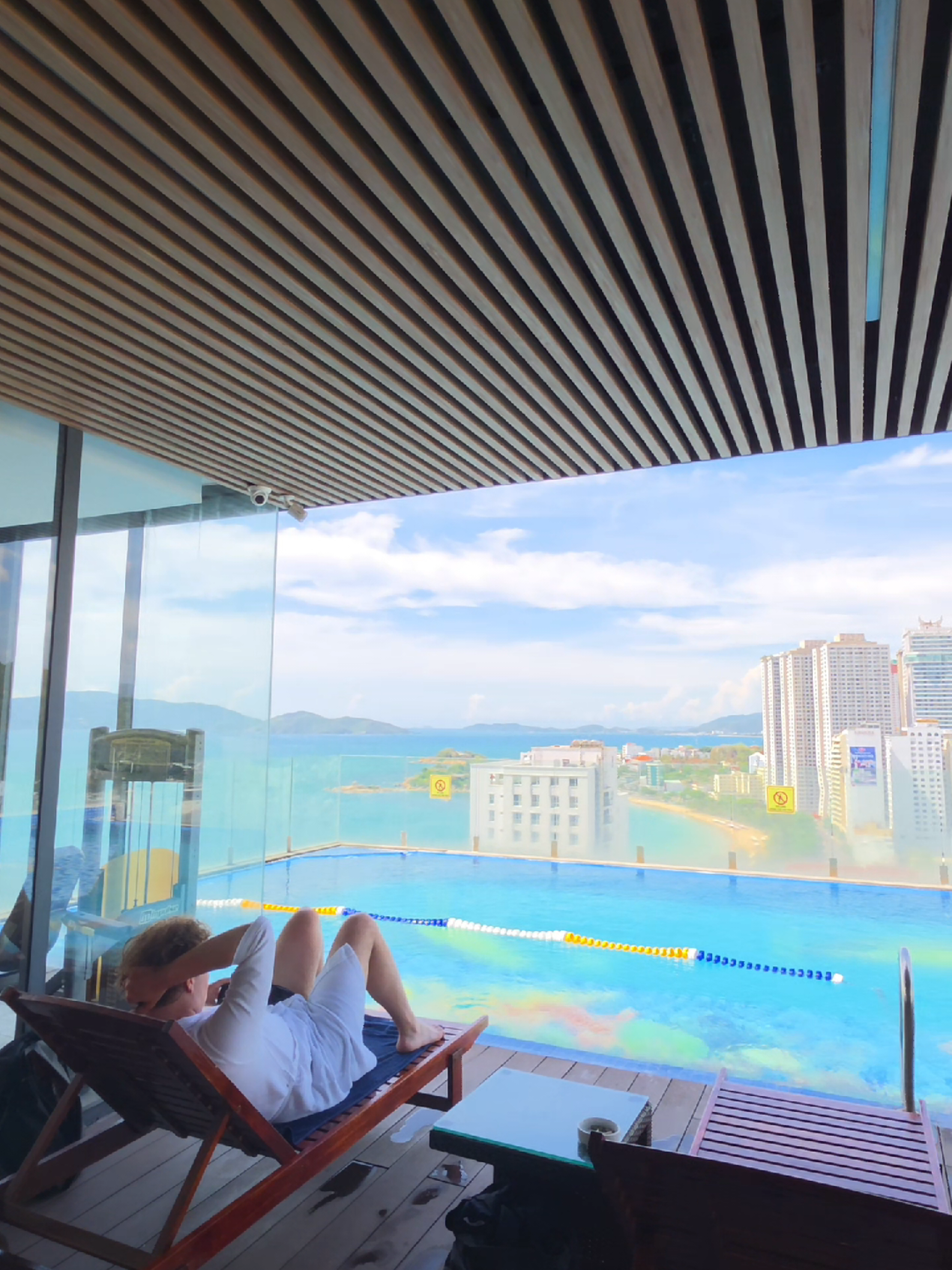 @Tin Võ ( Senia Nha Trang)