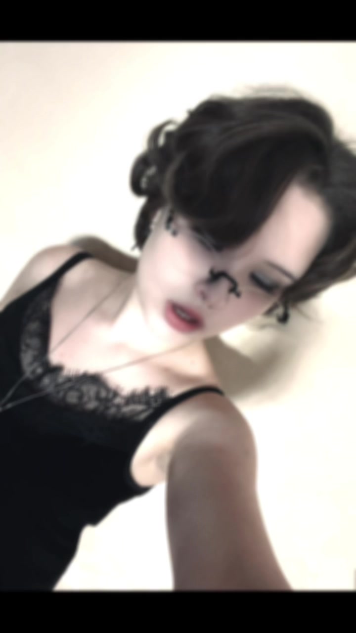 @✠𝕰𝖕𝖚𝖎𝖘𝖊𝖒𝖊𝖓𝖙✠