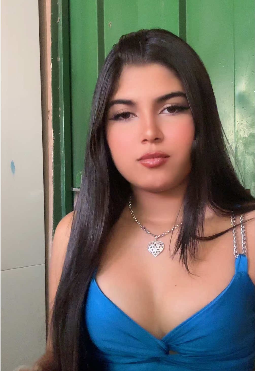 @helloa