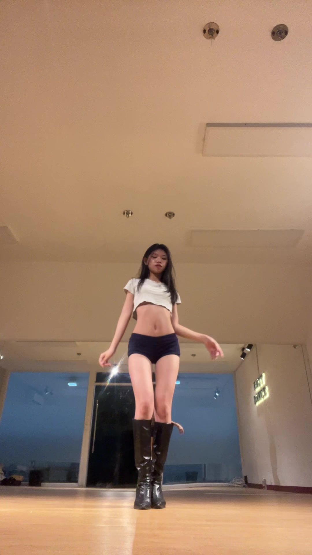 @3