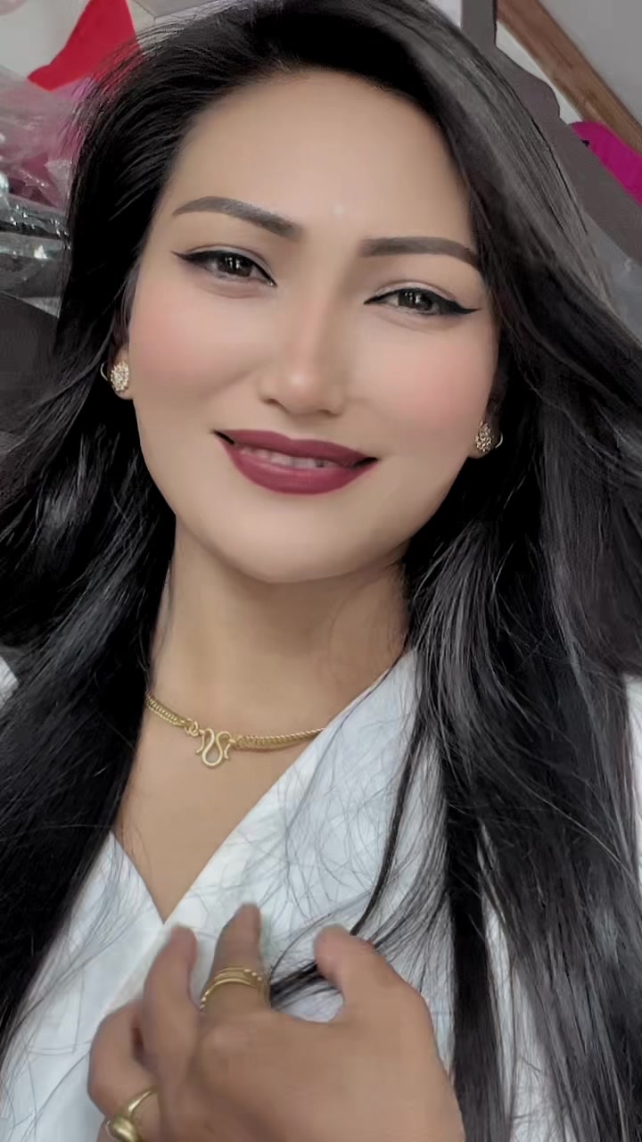 @Amrita...Shrestha...ЁЯЦд