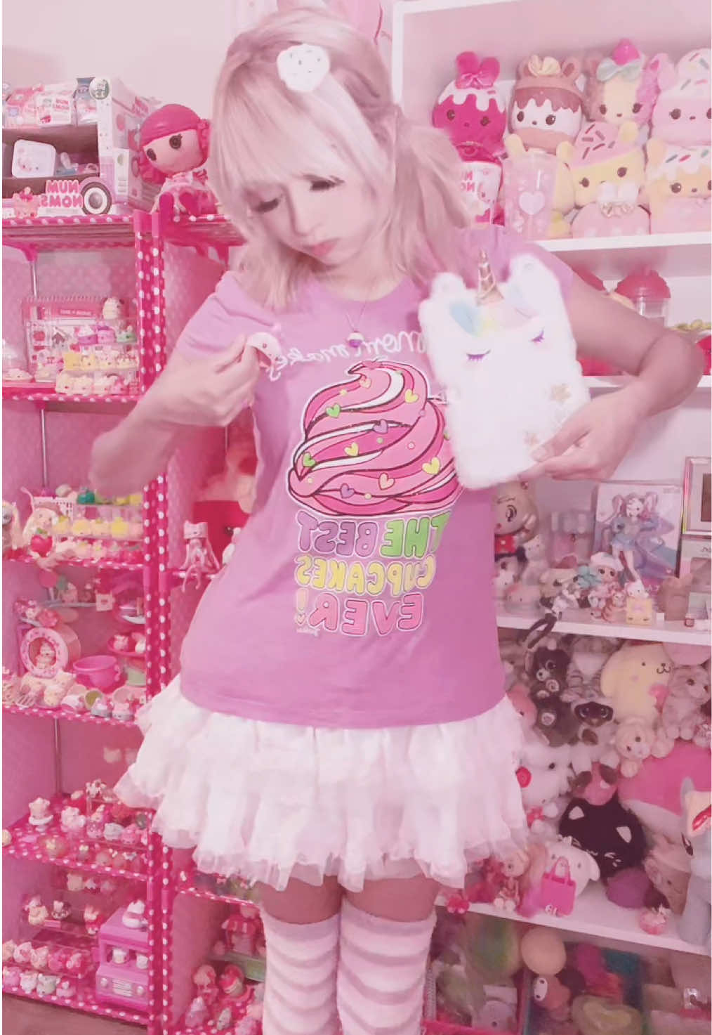 @CupcakeKitten 🧁🐾