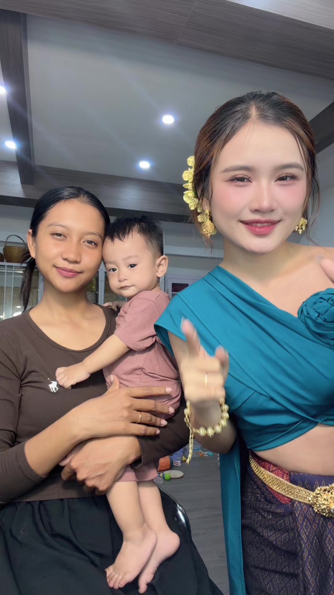 @🦕Oun Nương 🐍