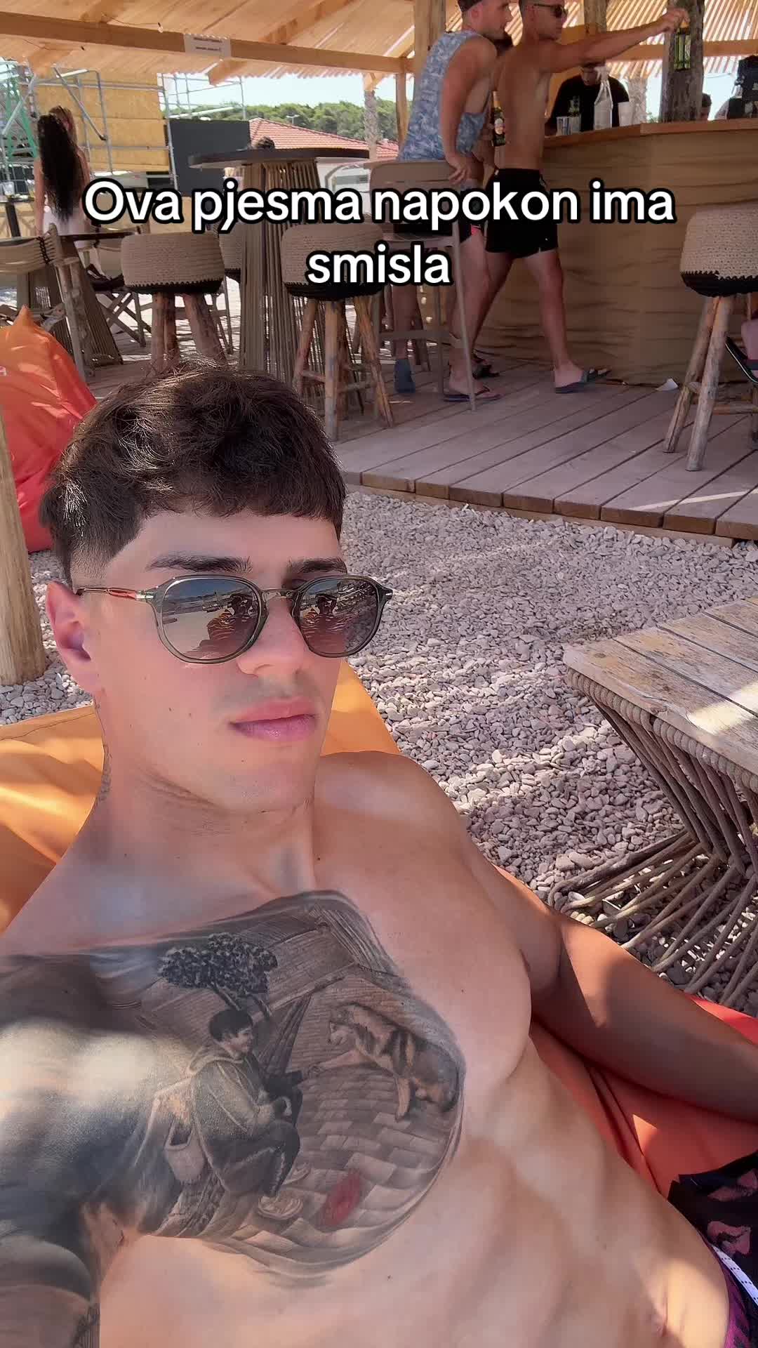 @Denis Dorić