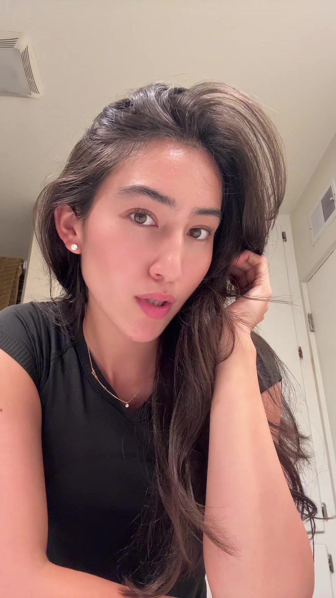 @rhiyena