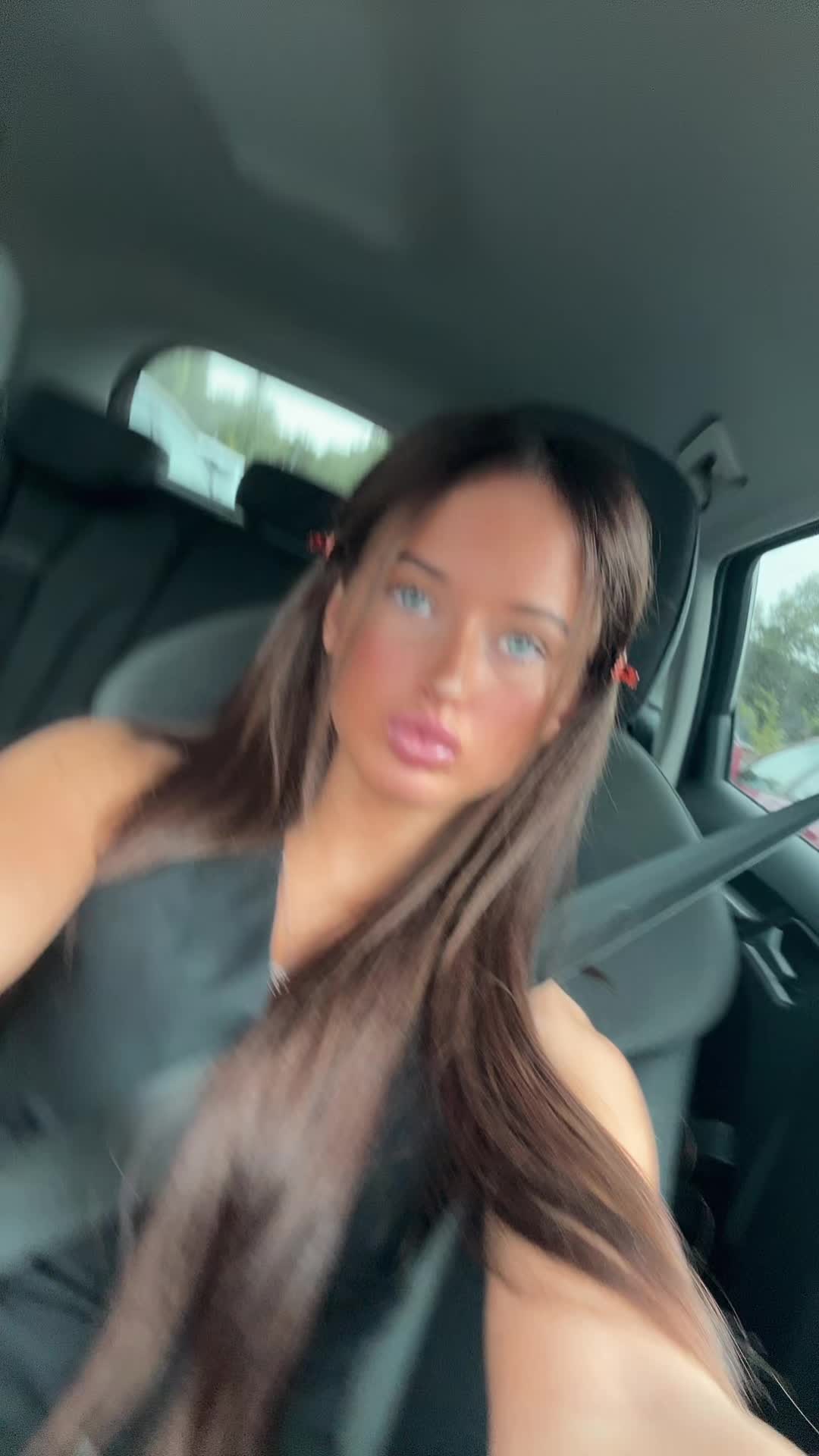 @Olivia 🍒🪩💋🪭