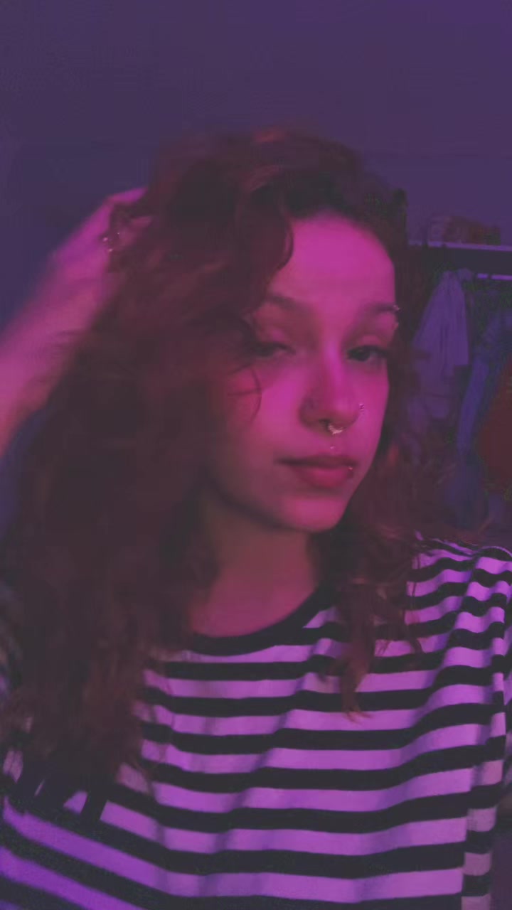 @Analu ✧