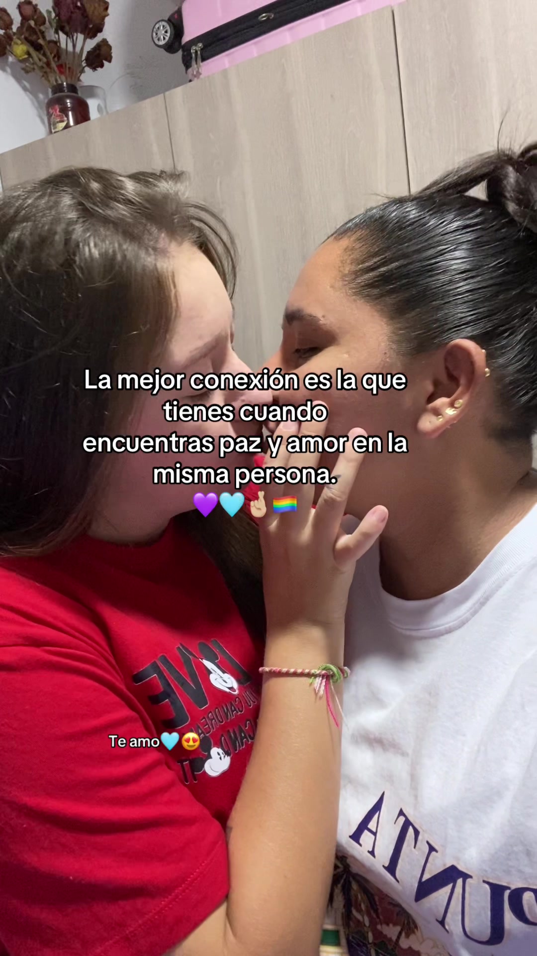 @J & B 💜🩵🌈👭🇨🇴