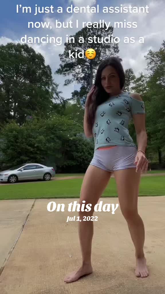 @Tori🤩