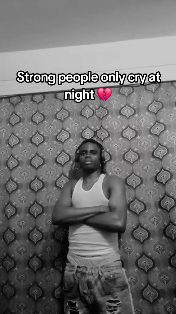 @BLEEDING SOUL💔😭🕊