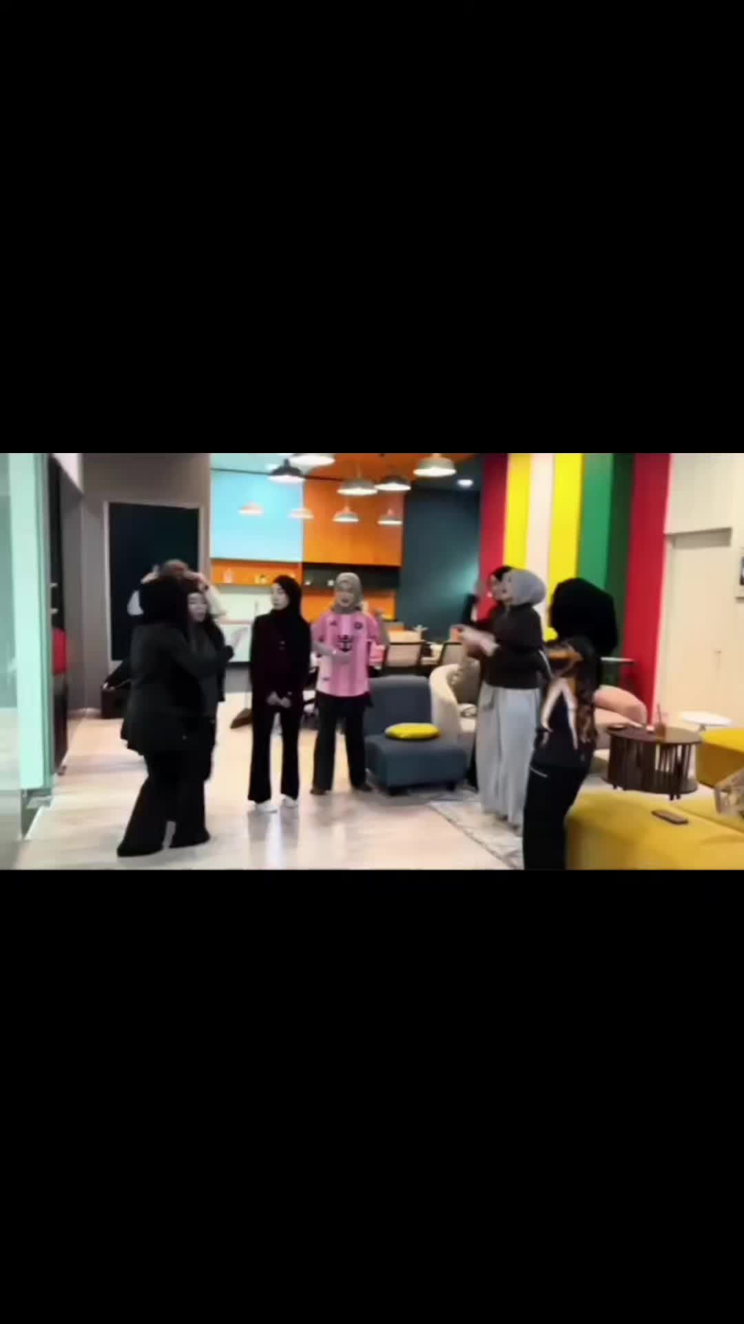 @Isabella💥