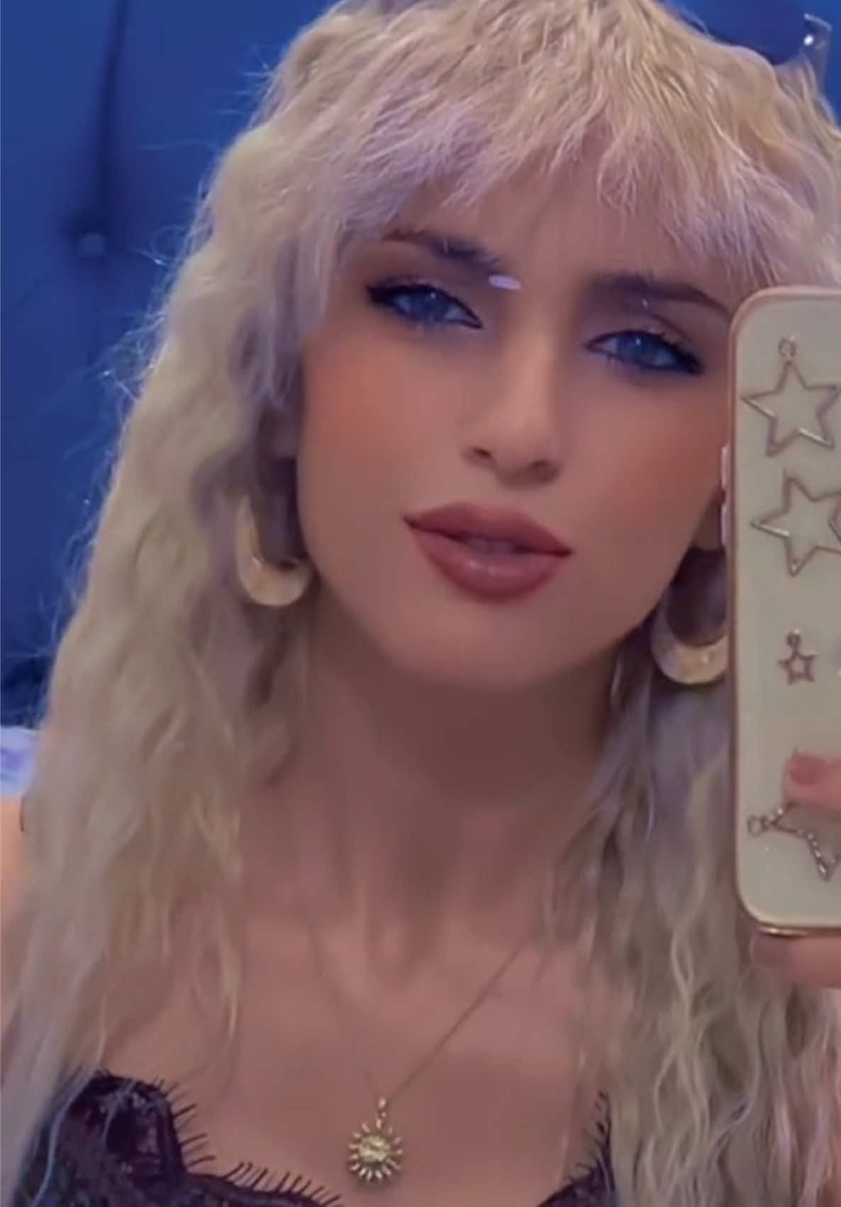 @꧁🦋LOREN🦋꧂