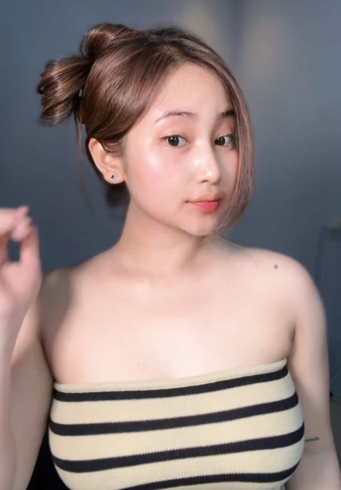 @Ly
