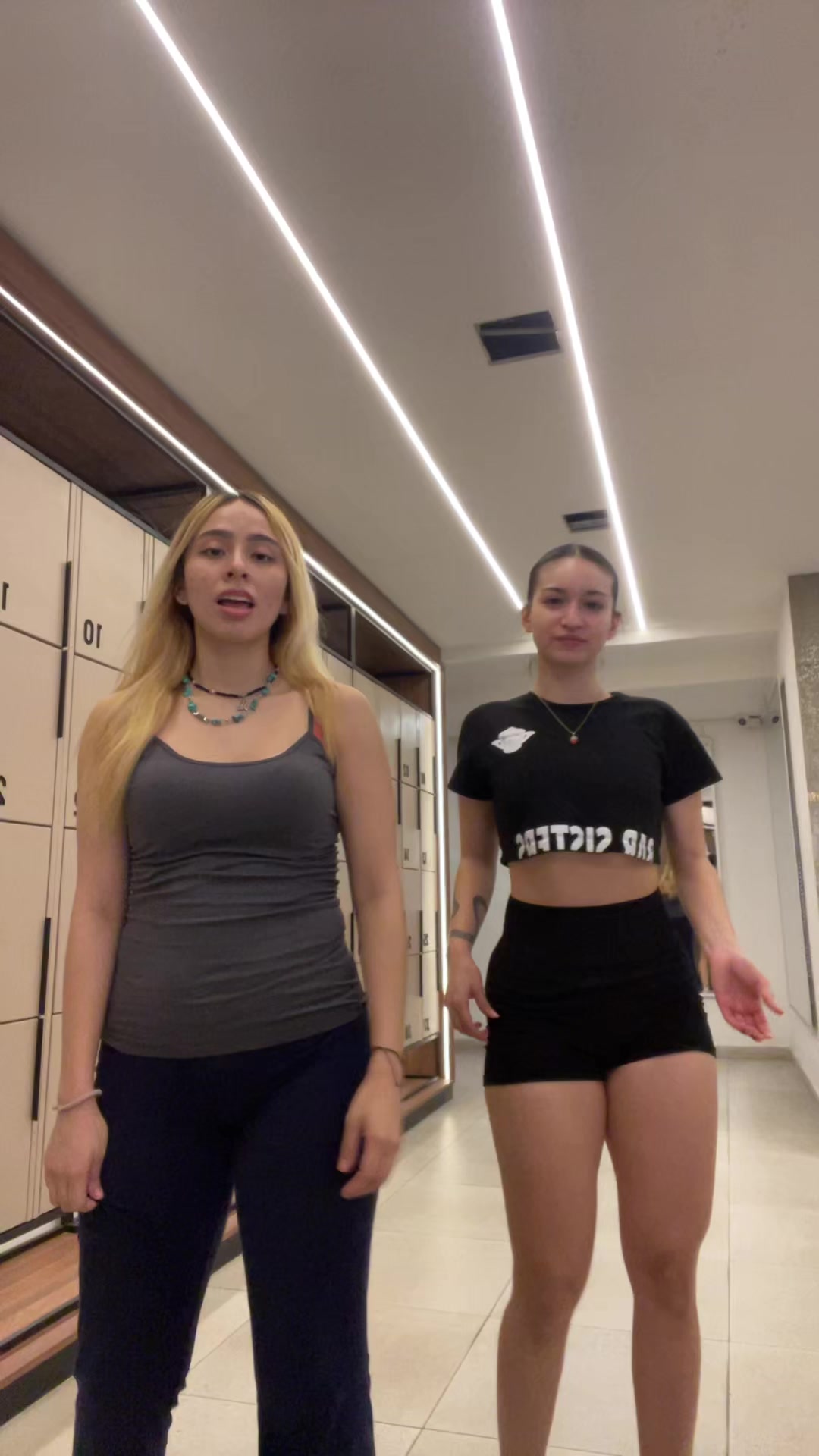 @Isa Espinoza
