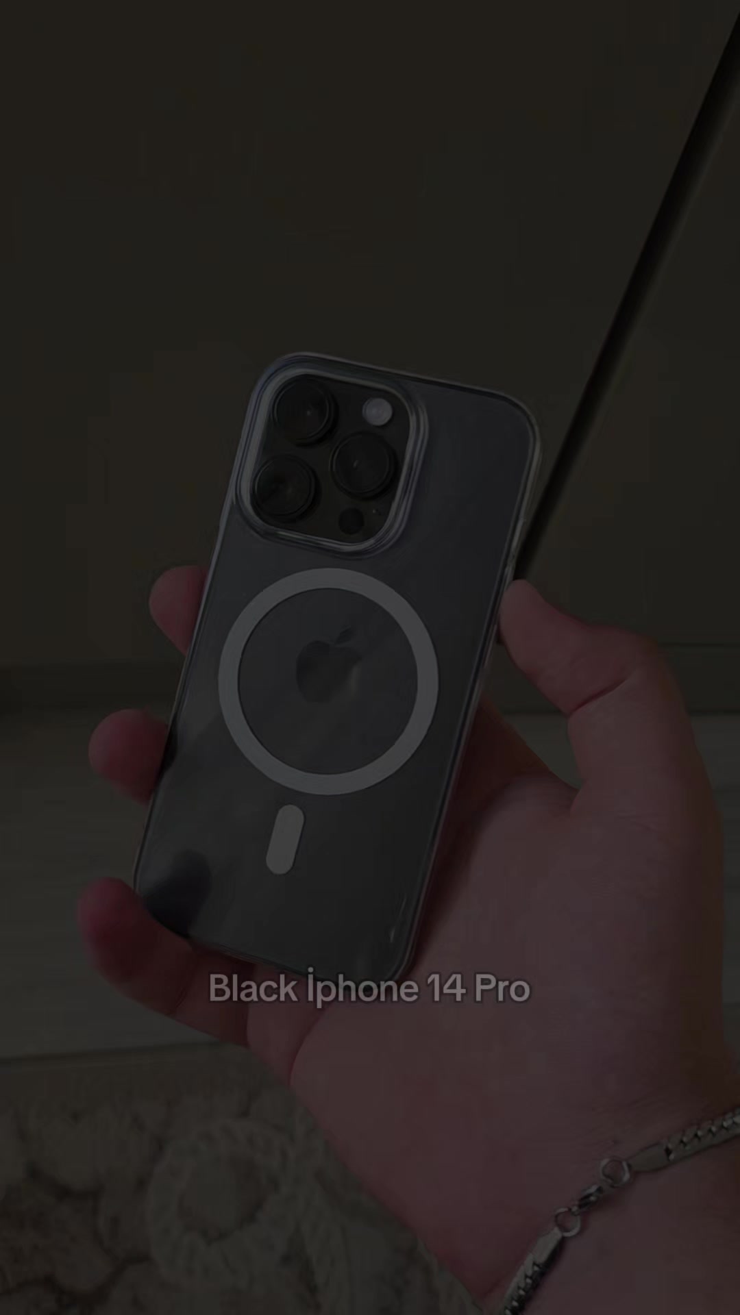 @Samsung 🤝🏻 Oneplus