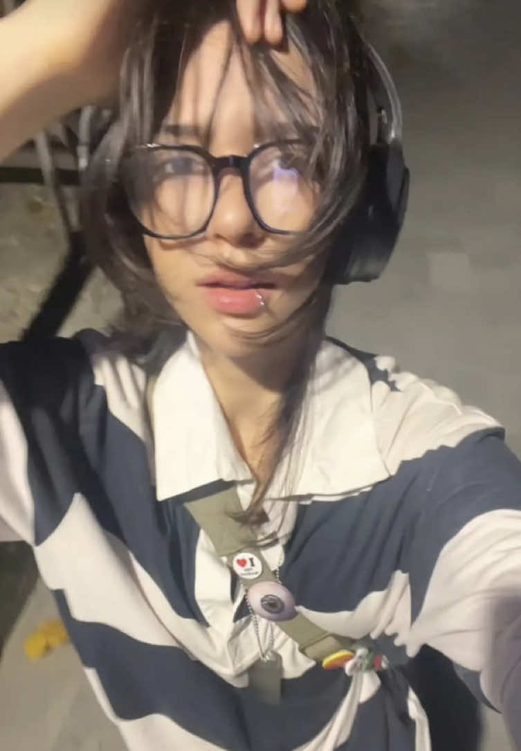 @𝘴𝘵𝘦𝘷