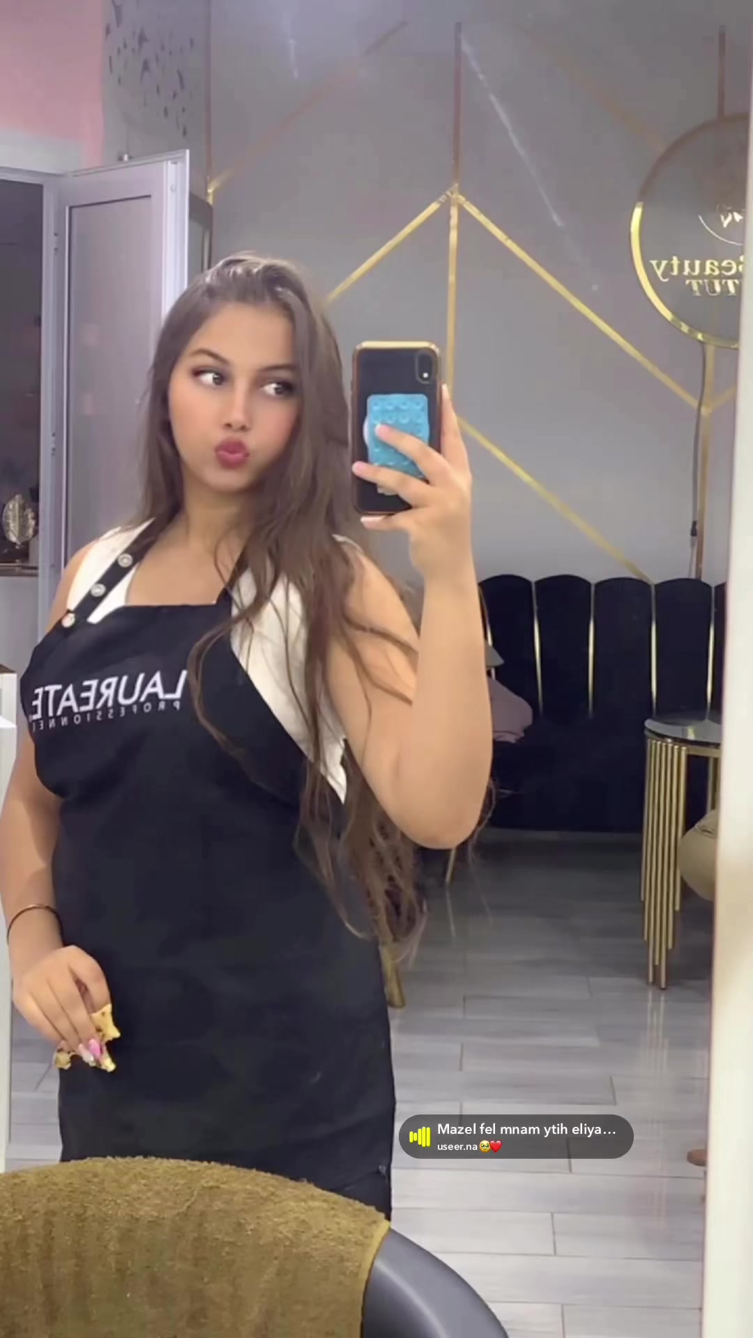@user_mely7