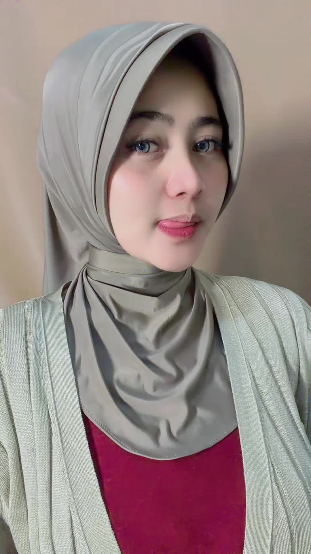 @akunaslihajah