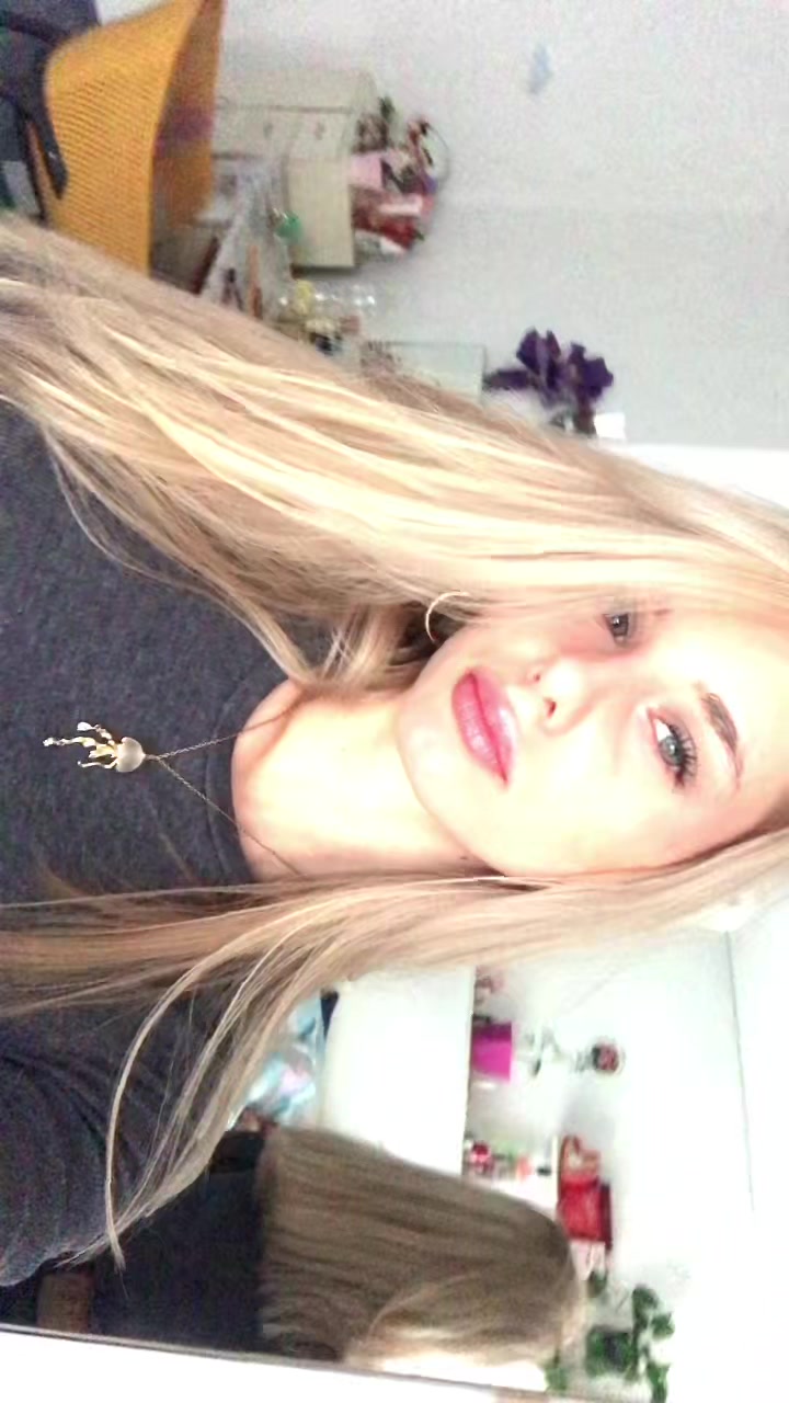 @Viktorija⭐️