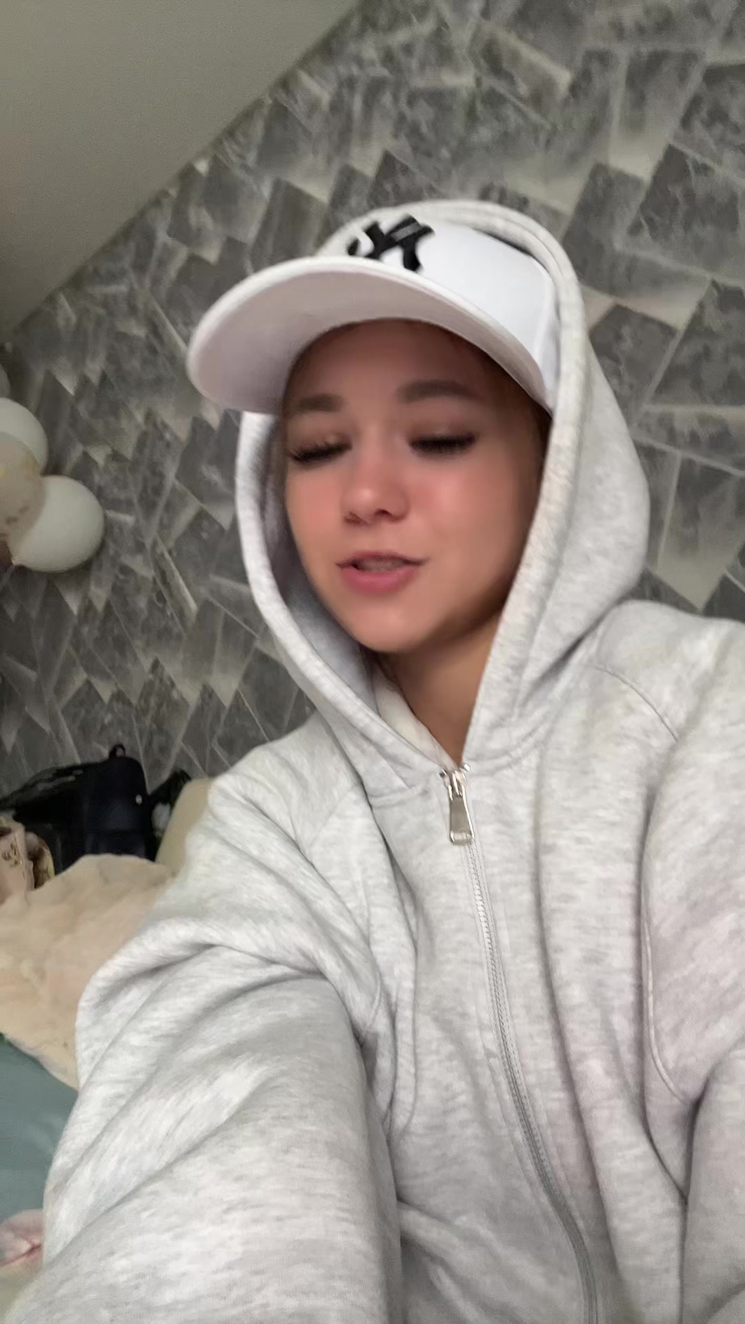 @Диана