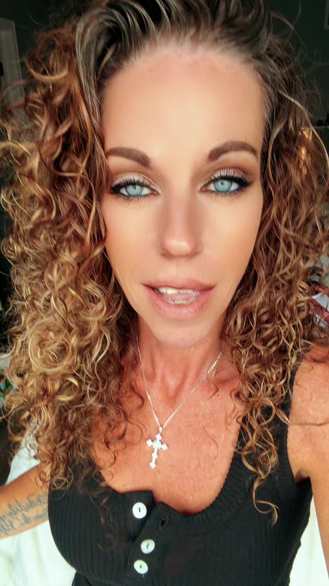 @Shannon76🇺🇸