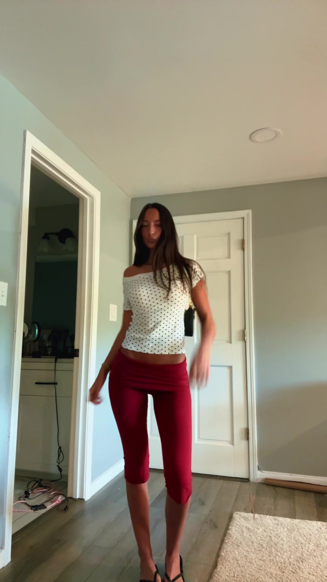 @ella
