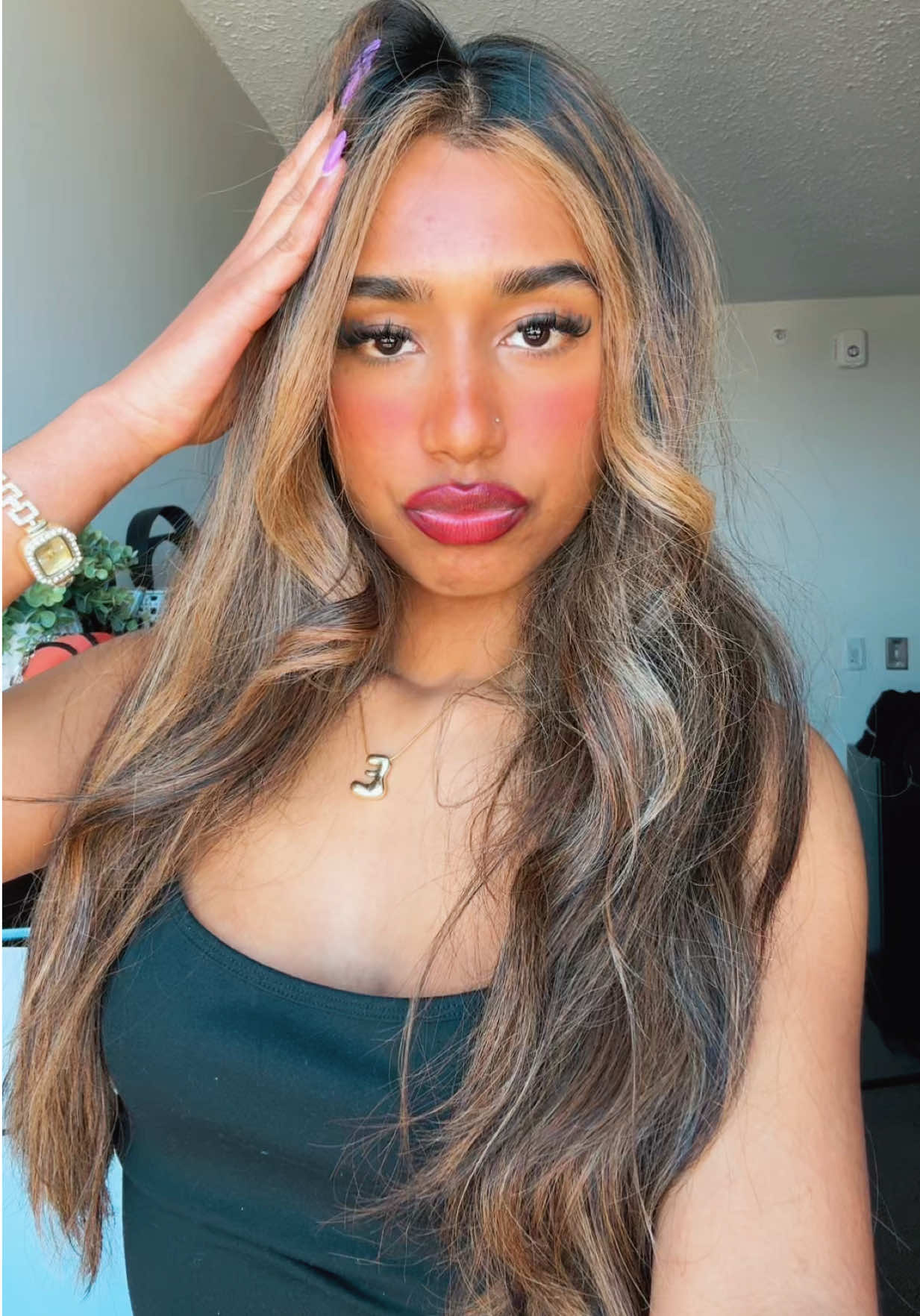 @<3