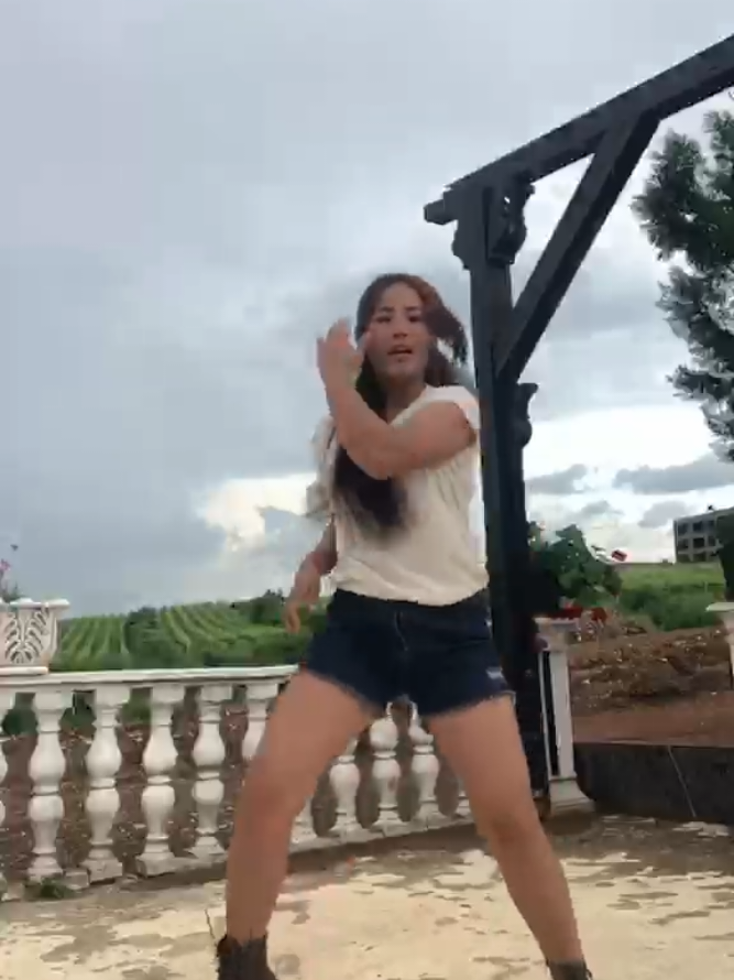 @सृजना राई💃💌