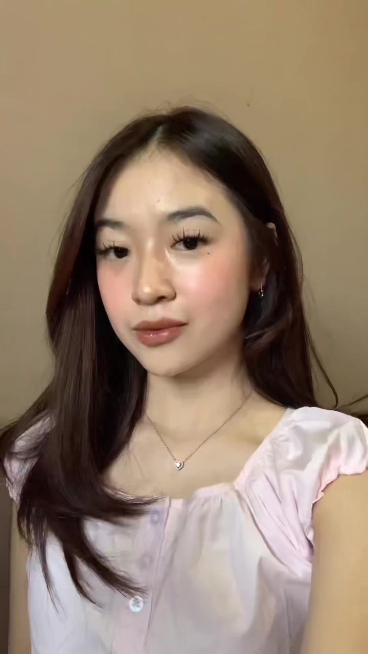 @𝒩